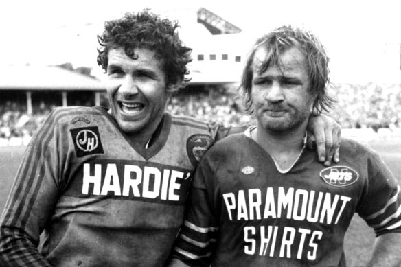 Parramatta’s Steve Edge and Newtown’s Tom Raudonikis after the Eels’ 1981 grand final victory over the Jets.