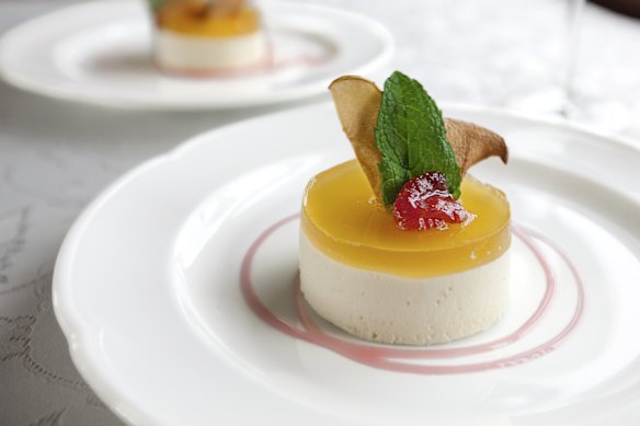 Menus run the gamut of international favourites including pannacotta.
