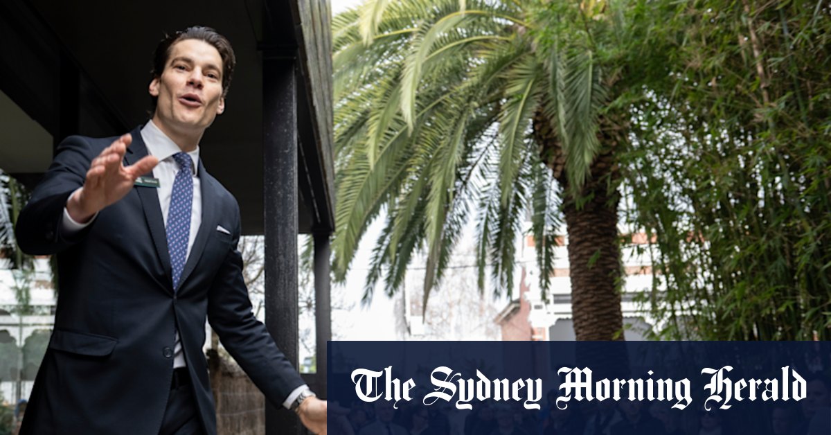 Melbourne auctions: Award-winning South Yarra home sells for $1.76 million - Vimarsana News