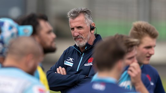 Rob Penney watches on at NSW training. 