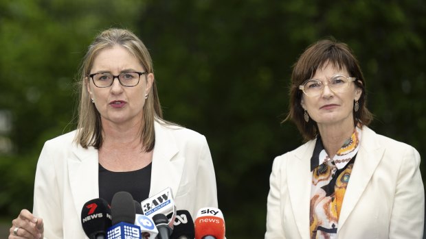 Victoria will not force hospitals to amalgamate after public backlash