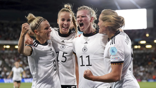 Popp double sends Germany into Euro final against England