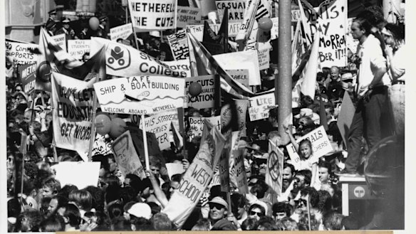 Teachers rally in the Domain on August 17, 1988.