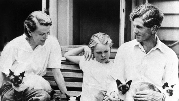 Sunday  and John Reed, with their adopted son Sweeney, at Heide in the early 1950s.