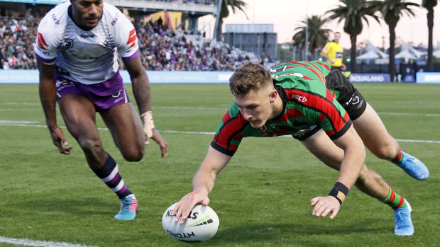 Campbell Graham crosses to give South Sydney a sniff at Central Coast Stadium.