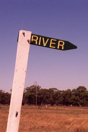 A sign near the Murray.