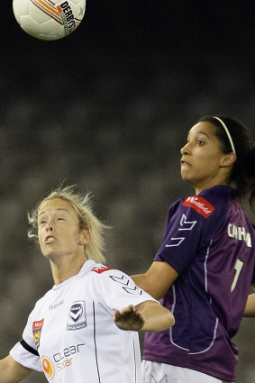 Elissia Carnavas (right) during a W-League game in 2009. 