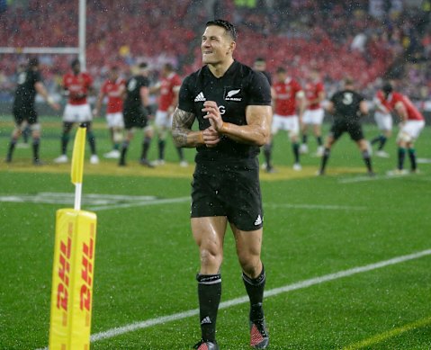 Low moment: Williams walks from the field after his red card during the second Test against the Lions.