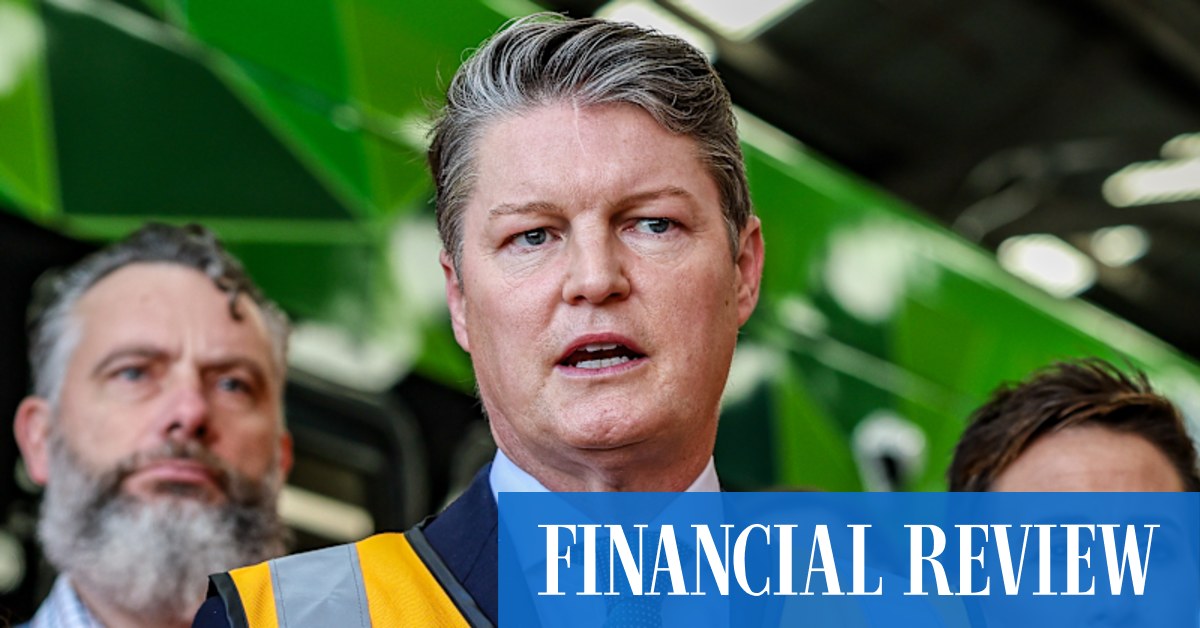 Ratings agencies warn Carroll over rail loop, election spending