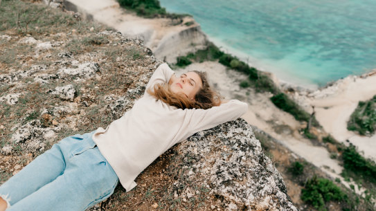 Dr Fraser says he has reached the "counter-intuitive" conclusion that people receive the biggest boosts to their self-esteem and self-worth in times of struggle.