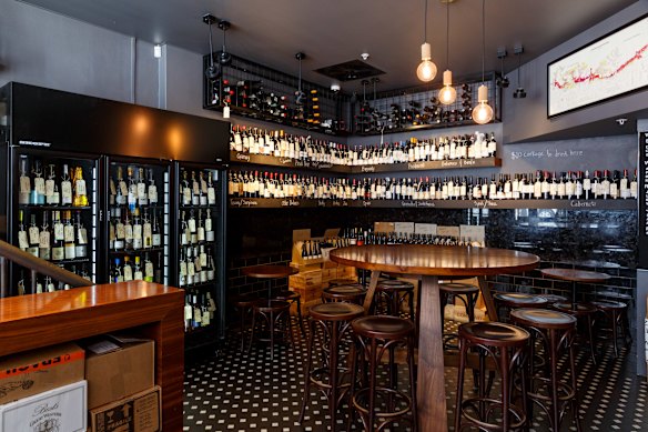 Lalla Rookh’s wine store was highly regarded.