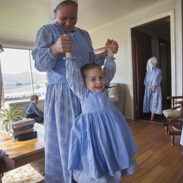 Amish store plain dress