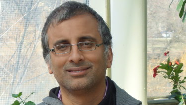 Akshay Venkatesh Wins Fields Medal The Nobel Prize Of Maths A blog by an hacker, developer, architect, machine learning enthusiast and big data miner.