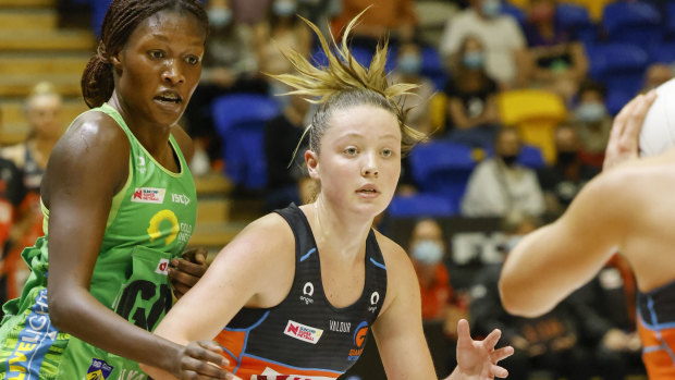 Giants beat Fever to set up all-Sydney grand final