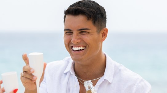 Just when you thought “good teeth” had reached their apex, now we have to deal with this?