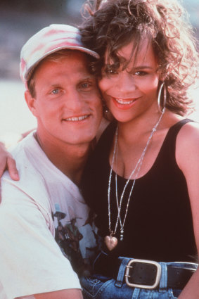 Woody Harrelson and Rosie Perez in the original (and the best) White Men Can’t Jump.