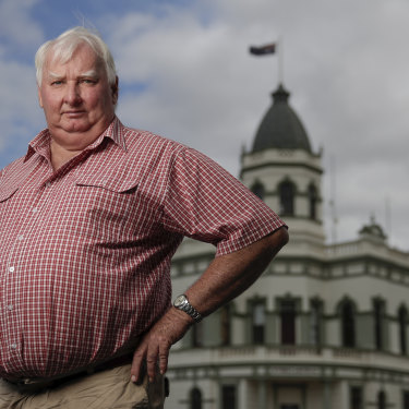 The former mayor of Forbes Graeme Miller says regional Australia is changing. 