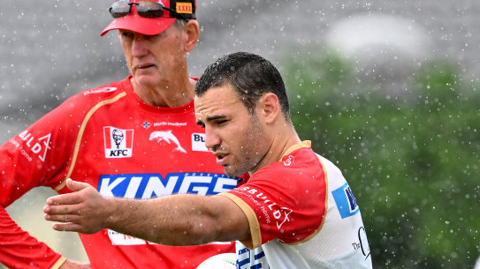 BRISBANE, AUSTRALIA - JANUARY 24: Sean O’Sullivan talks tactics with Coach Wayne Bennett during a Dolphins NRL training session at Kayo Stadium on January 24, 2023 in Brisbane, Australia. (Photo by )