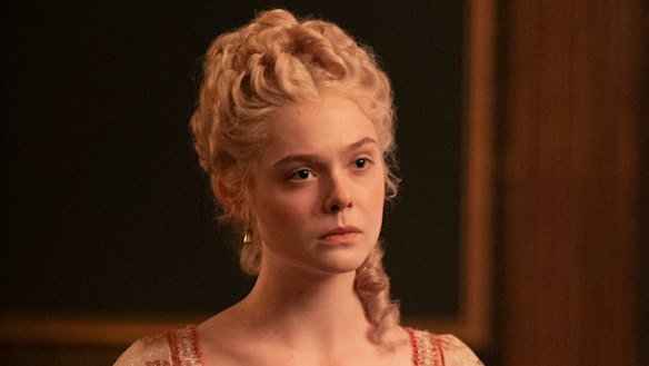 Elle Fanning in <i>The Great<i>.