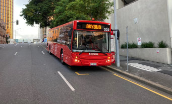 New two-hourly SkyBus bus services have begun running between the Brisbane CBD and the Brisbane Airport.