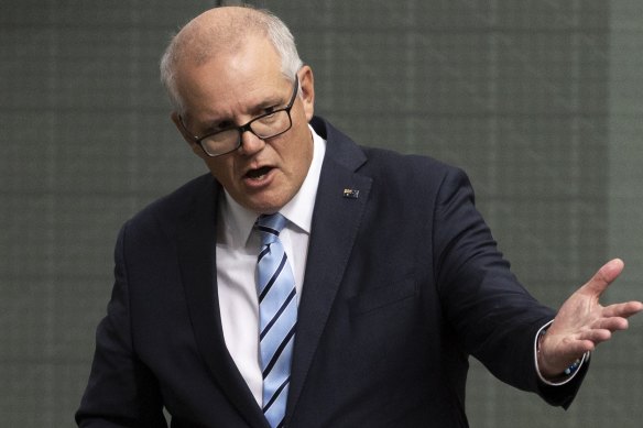 Morrison chokes back tears as he thanks staff injured in crash