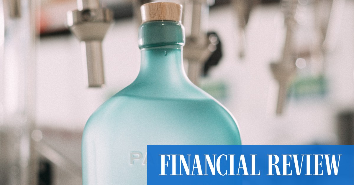 Review: Margot Robbie and friends' Papa Salt gin made in Byron Bay - Vimarsana News