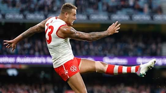 Lance Franklin was booed by a small section of the Collingwood faithful at the MCG.