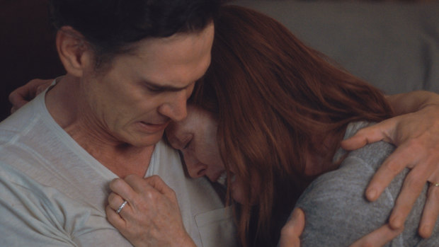 Billy Crudup and Julianne Moore in After the Wedding.
