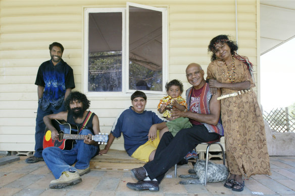  Archie Roach with (from left) sons Eban, Amos and Terrence, grandson William and wife Ruby Hunter, at his then home at Berri, South Australia, in 2003.