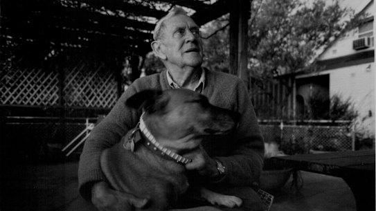 Patrick White at his home in 1984.