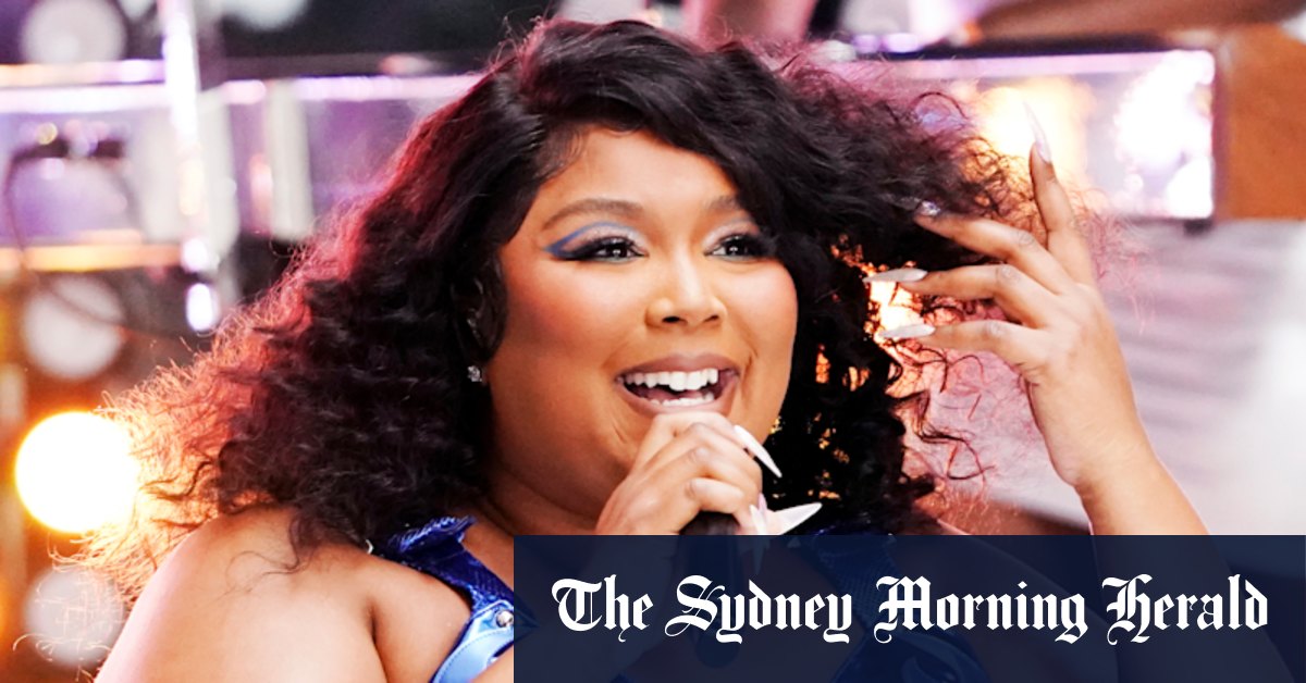 Lizzo lawsuit: Former backup dancers allege sexual harassment against ...