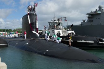 Secrets in a sandwich: A Virginia-class nuclear submarine of the US Navy.