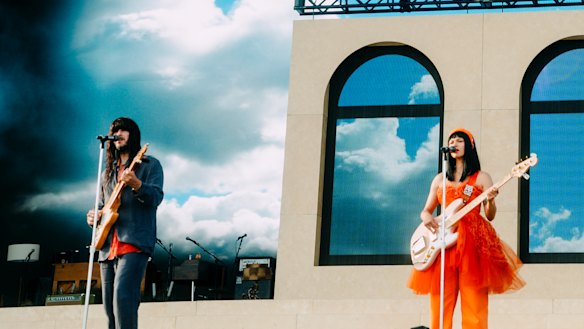 Lost in space: Khruangbin