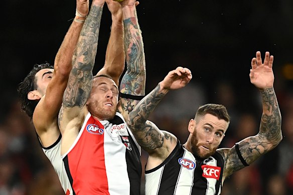 Tim Membrey leaps for a mark.