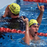Grant Hackett wins the 1500m at the Sydney Olympics ahead of Kieren Perkins.