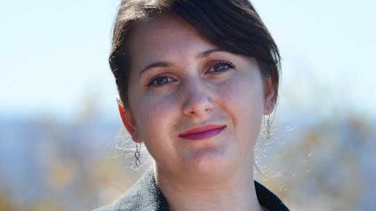 Lawyers threaten to walk away from legal aid