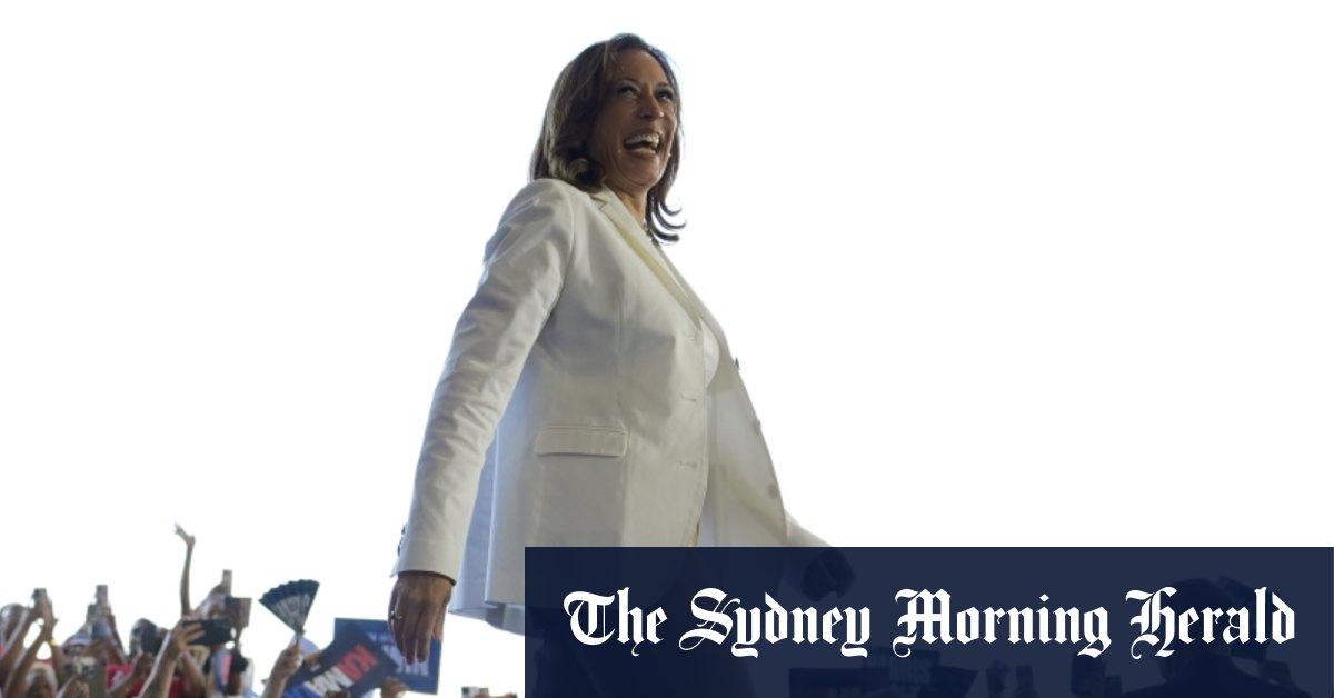 Donald Trump alleges Kamala Harris fake crowds
