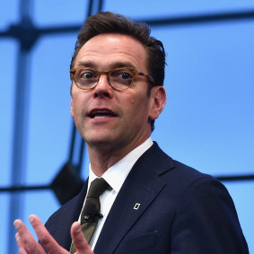 James Murdoch made his resignation letter public. 