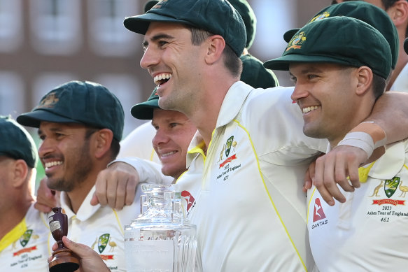 Australia celebrate retaining the Ashes after a spicy five-Test series.