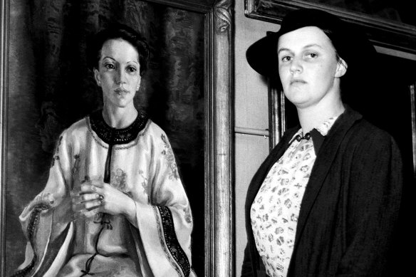 Nora Heysen with her portrait of Elink Schuurman, which won the 1938 Archibald Prize.