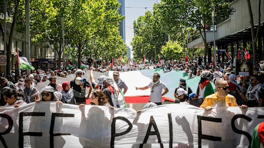 Thousands rallied in Melbourne’s CBD in support of Palestine on Sunday.