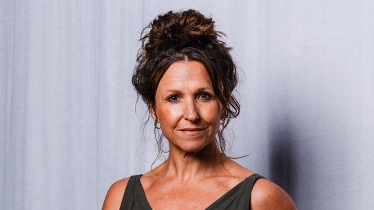 Tell me on a Sunday director Blazey Best.