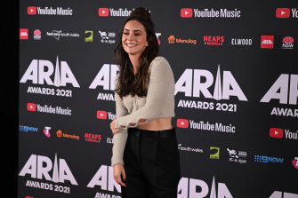 Amy Shark arrives on the red carpet at the 2021 ARIA Awards at Taronga Zoo. 