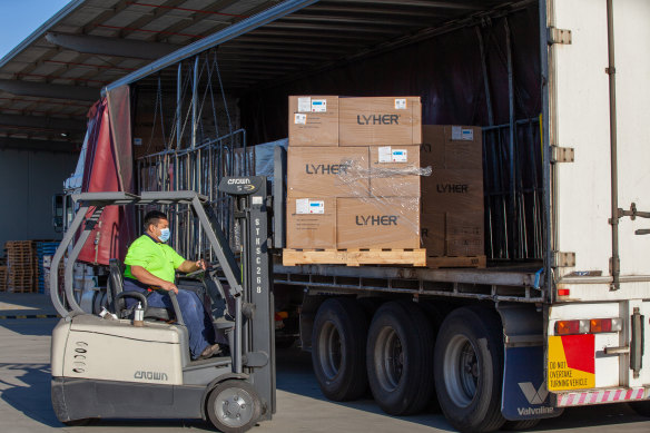 An extensive 24-hour delivery operation over the past week has seen trucks laden with RAT kits, air purifiers and face masks travel to schools in NSW and Victoria.