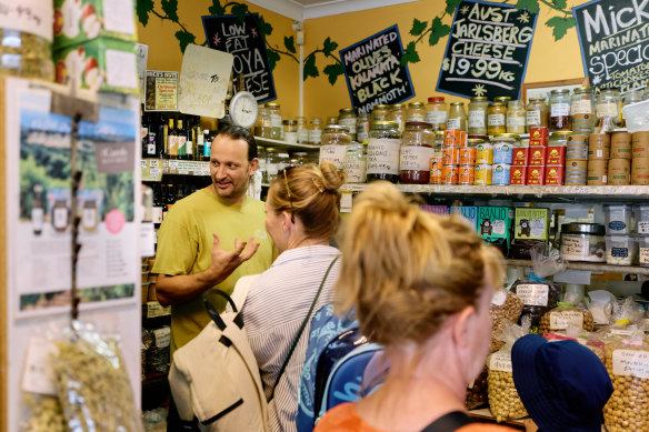 An oft-recounted tale has emissaries for the Duke and Duchess of Kent stopping by Mick’s Nuts in 1988 in a limousine to buy Macadamia nuts.