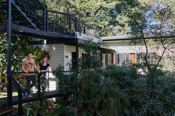 Lara and Andrew’s granny flat makes the most of the outdoor space on their sloping block.