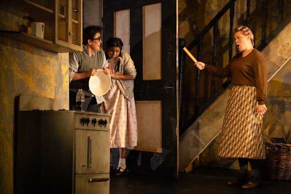 Margaret Plummer as Hansel, Stacey Alleaume as Gretel and Helen Sherman as Stepmother.