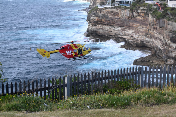 A body has been found off the cliffs in Diamond Bay after police resumed their search for Paul Thijssen.