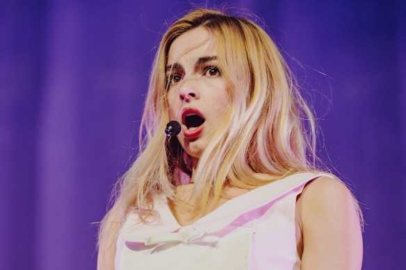 Addison Rae está a caminho do sucesso mainstream. 