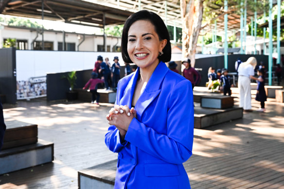 NSW Deputy Premier and Education Minister Prue Car is confident a new pay agreement will be reached with the NSW Teachers Federation.